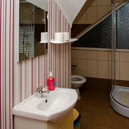 Vila Pria Mamaia Nord ナボダリ